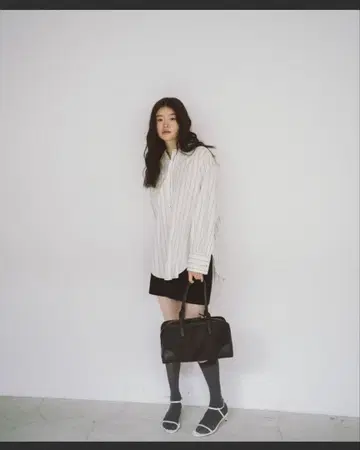 THEATRE PRODUCTS 나일론 트윌 스퀘어 핸드백 L