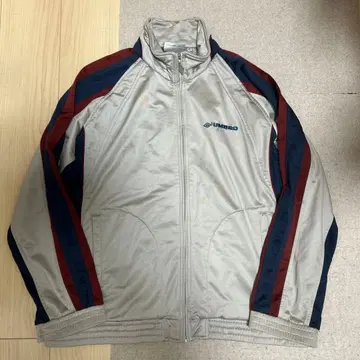 umbro 트랙 자켓