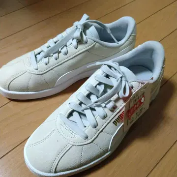 PUMA 스웨이드 스니커즈 (새상품)