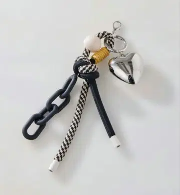 이아파피요네 하트 포함 로프 스트랩/백참