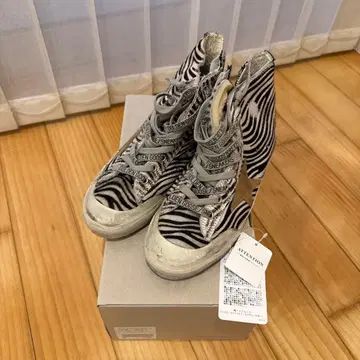 GOLDEN GOOSE FRANCY 제브라 36