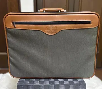 캔버스 x 가죽 비즈니스 백 올리브 x 브라운