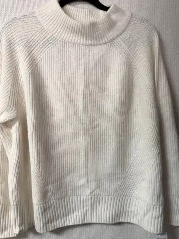 언타이틀 택 포함 새상품 스웨터