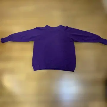 스코틀랜드제 보라색 긴팔 캐시미어 니트 스웨터