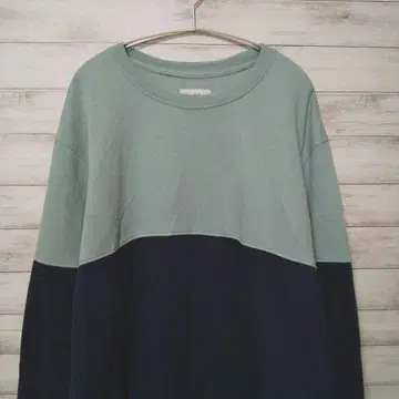 바이컬러 맨투맨 트레이닝복 XL 속기모 USA 구제 의류