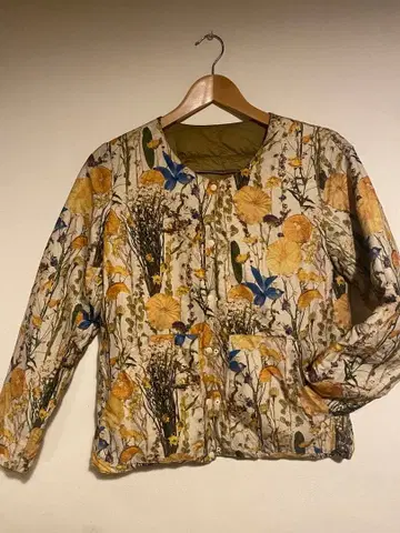 그라니프 꽃무늬 리버서블 다운 자켓 수납 봉투 포함