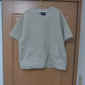 마운틴 이큅먼트 플리스 반팔