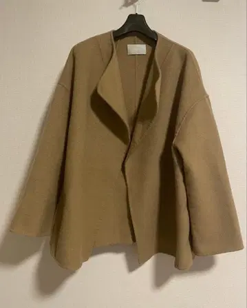 CELFORD 베이지 울 자켓