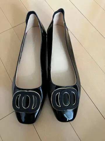 블랙 플랫슈즈 38 GRACE AVENUE 미사용 새상품