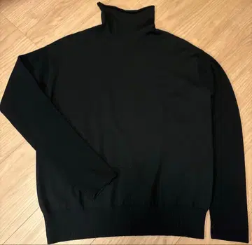 갤러리 바이 울 빌드넥 풀오버