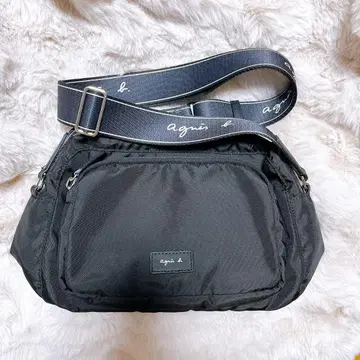 agnes b. 에네스베 숄더백 사선 나일론 블랙