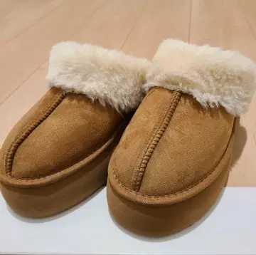 페이크 퍼 무스탕 슬립온 니코앤드 Niko and - M 사이즈