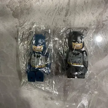 미개봉 시크릿 & 노멀 베어브릭 배트맨 100% 2체