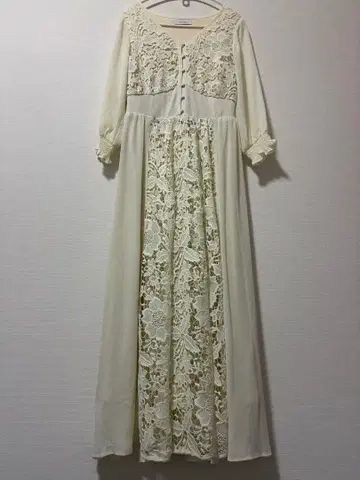 란다 프론트 레이스 절개 원피스