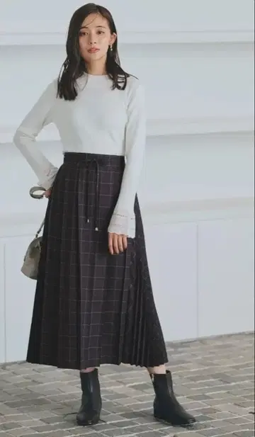 grove [더블 플리츠 체크 스커트]