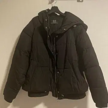 ZARA TRF 블랙 다운 자켓