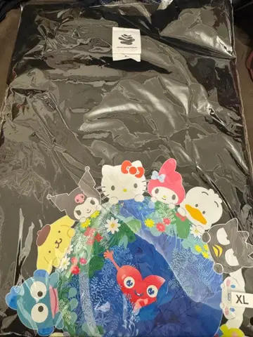 뚱크뚱크 산리오 T셔츠 XL