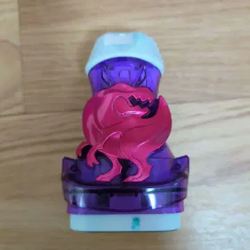 드래곤 모티브 캐릭터 완구