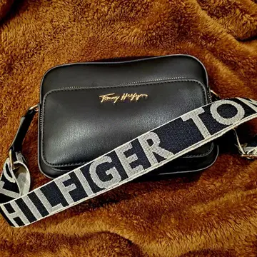 타미힐피거 숄더백 카메라백 사선 네이비