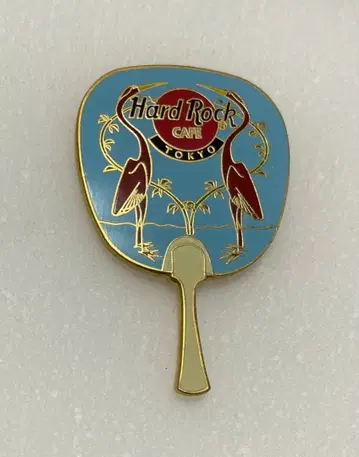 하드 록 카페 도쿄 부채 핀 배지