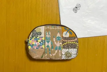 미나 페르호넨 핸드메이드 파우치 브라운 계열