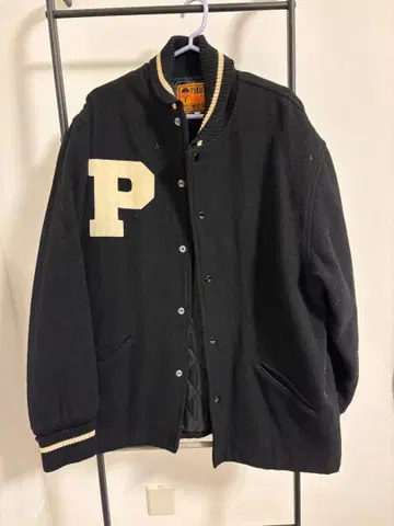 PARACHUTE P 로고 부착 자켓 사이즈 40