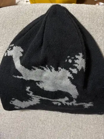 Oakley 드래곤 패턴 니트 모자