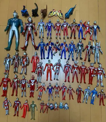 울트라맨 괴수 피규어 세트