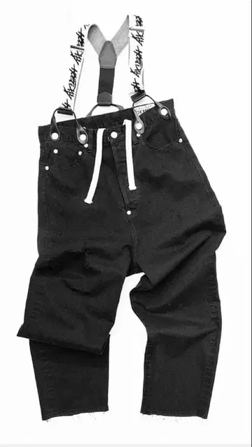 홀리데이 블랙 데미지 데님 서스펜더 포함 32 사이즈