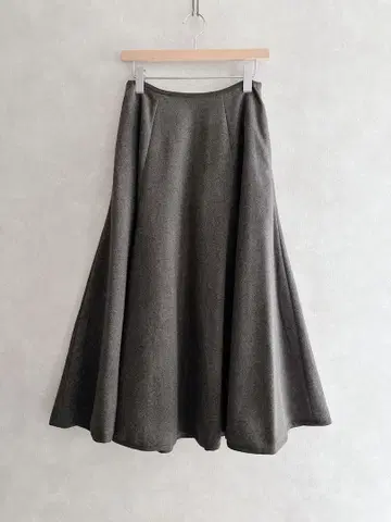 미사용 UNION LAUNCH beams 울 플레어 스커트