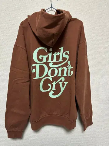 Girls Don't Cry 브라운 후드티
