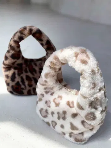 리젝시 레오파드 인조 모피 백