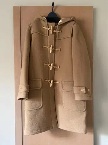 영국제 마가렛호웰 베이지 후드 부착 더플 코트