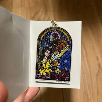 디즈니 2층 아크릴 키링 벨과 야수