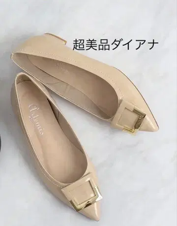 [컨디션 최상] DIANA 스퀘어 버클 플랫 펌프스