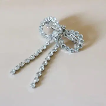 리액턴트 리본 머리핀