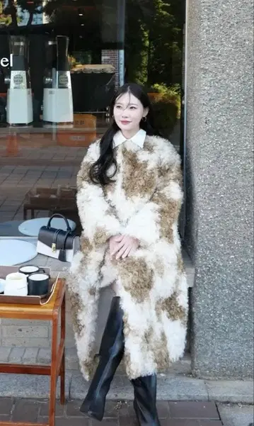 Acka. curly mix fur coat