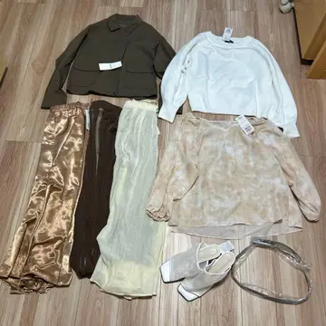 여성용 셋업 브라운 화이트 베이지 골드