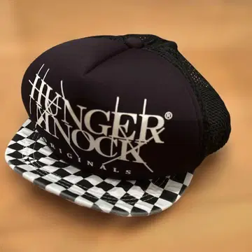 HUNGER KNOCK 체크 무늬 캡