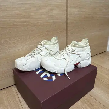 CamperLab Tossu 청키 스니커즈 37 23.5