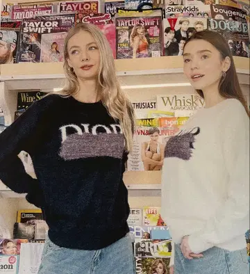 패러디 샤기 니트 블랙 미사용 새상품