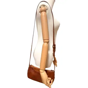 겐텐 숄더백 토스카 브라운 가죽