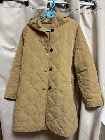 Zootie 베이지 머스타드 퀼팅 자켓 후드 부착 코트