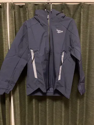 미사용 택 포함 Reebok 네이비 나일론 자켓 M