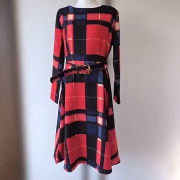 한국에서 구매한 새상품 체크 무늬 긴팔 원피스 벨트 포함