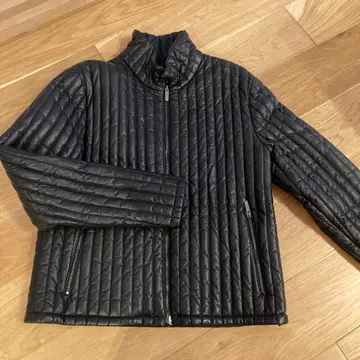 [ GIORGIO ARMANI ] 블랙 퀼팅 집업 자켓