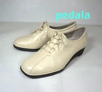 [ 새상품급 ] 페달라 가죽 워킹화 타입 2 아이보리