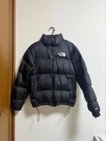 THE NORTH FACE 눕시 다운 자켓 700 블랙