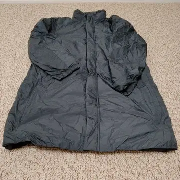 가격 인하 새상품급 유니클로 다운 코트 남성용