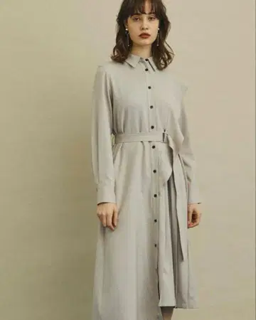 유나이티드 도쿄 UNITED TOKYO 아지메 케이프 플리츠 원피스